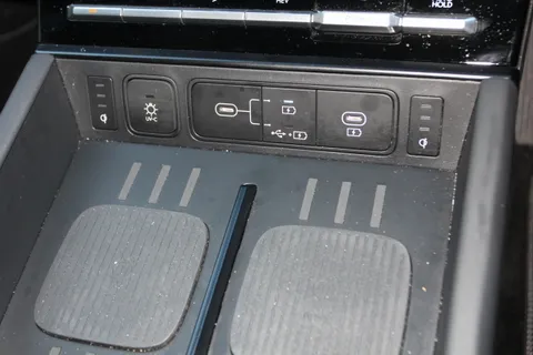 MT25YND Hyundai Santa Fe 1.6 TGDi Plug-in Hybrid Calligraphy 5dr 4WD Auto Thumbnail #27