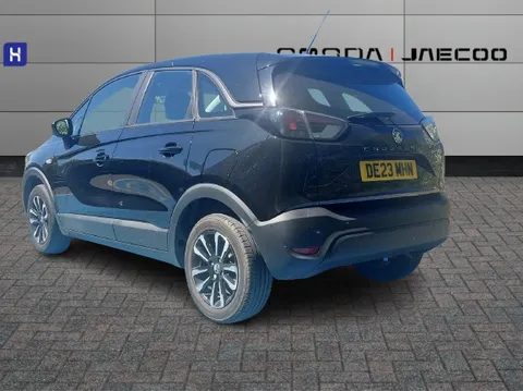 DE23MHN Vauxhall Crossland 1.2 Turbo Design 5dr Thumbnail #8