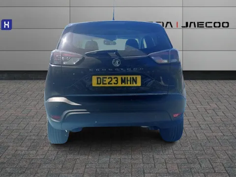 DE23MHN Vauxhall Crossland 1.2 Turbo Design 5dr Thumbnail #7