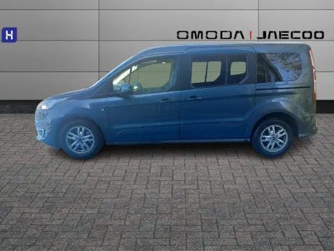KV69NTA Ford Grand Tourneo Connect 1.5 EcoBlue 120 Titanium 5dr Thumbnail #5