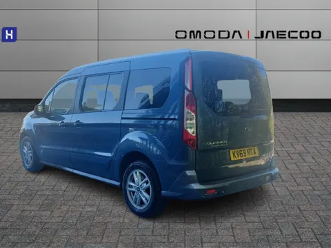 KV69NTA Ford Grand Tourneo Connect 1.5 EcoBlue 120 Titanium 5dr Thumbnail #6