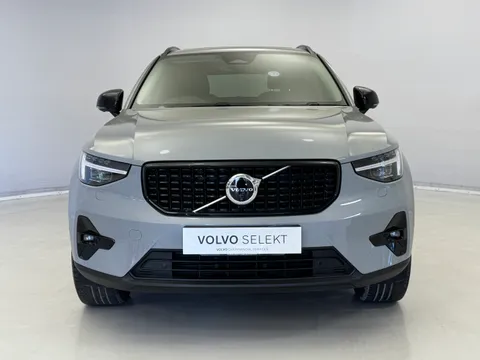 RA74CVF Volvo XC40 2.0 B4P Ultra Dark 5dr Auto Thumbnail #4