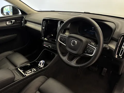 RA74CVF Volvo XC40 2.0 B4P Ultra Dark 5dr Auto Thumbnail #20