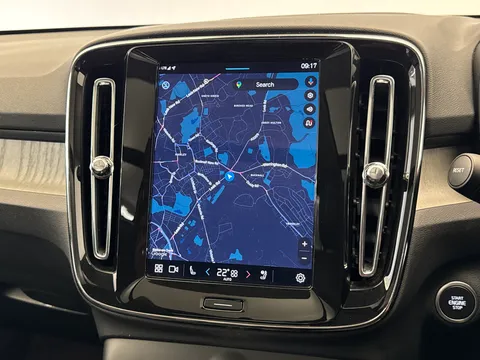 RA74CVF Volvo XC40 2.0 B4P Ultra Dark 5dr Auto Thumbnail #22
