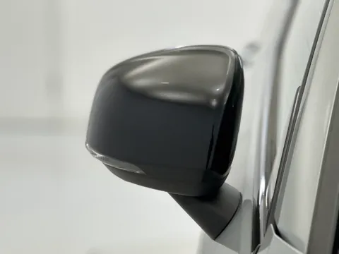 RA74CVF Volvo XC40 2.0 B4P Ultra Dark 5dr Auto Thumbnail #30