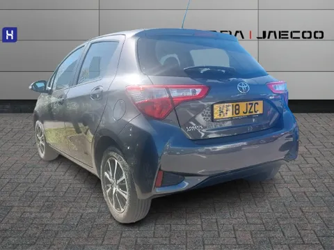KF18JZC Toyota Yaris 1.0 VVT-i Icon Tech 5dr Thumbnail #13