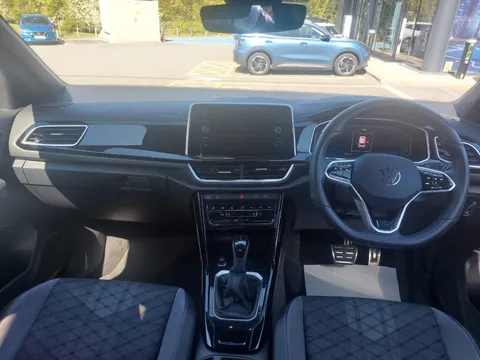 DF23KNX Volkswagen T-Roc 1.5 TSI R-Line 5dr DSG Thumbnail #29