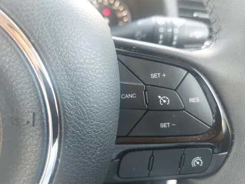 SF21WFV Jeep Renegade 1.0 T3 GSE Night Eagle II 5dr Thumbnail #24