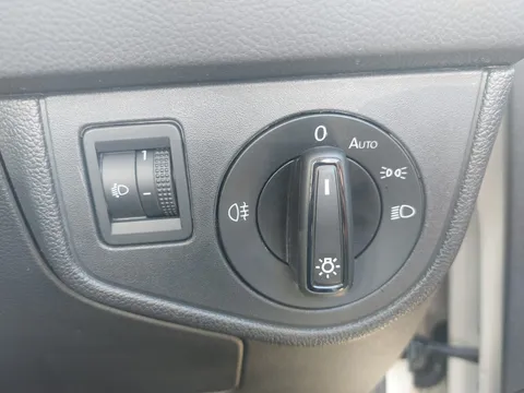 ML23YKO Volkswagen Polo 1.0 TSI Life 5dr Thumbnail #29