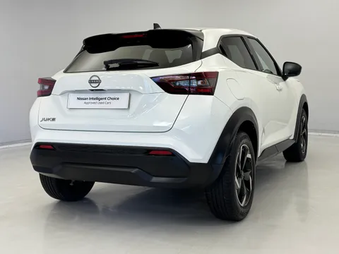 DV73FDD Nissan Juke 1.0 DiG-T 114 N-Connecta 5dr Thumbnail #7