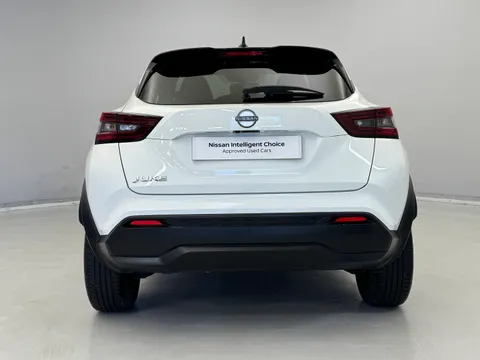 DV73FDD Nissan Juke 1.0 DiG-T 114 N-Connecta 5dr Thumbnail #8