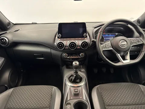 DV73FDD Nissan Juke 1.0 DiG-T 114 N-Connecta 5dr Thumbnail #3