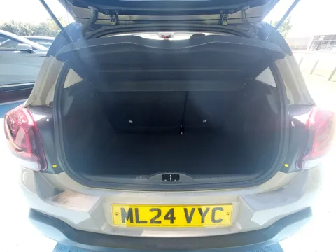 ML24VYC Citroën C3 1.2 PureTech Max 5dr Thumbnail #13