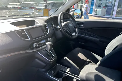 LS18LXU Honda CR-V 2.0 i-VTEC SE Plus 5dr Auto [Nav] Thumbnail #3