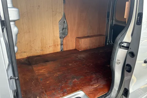 FM23UFW Renault Trafic LL30 Blue dCi 170 Sport+ Van EDC Thumbnail #24