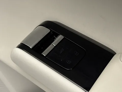 DL75NXC Volvo ES90 245kW SM Extended Range Ultra 92kWh 5dr Auto Thumbnail #17