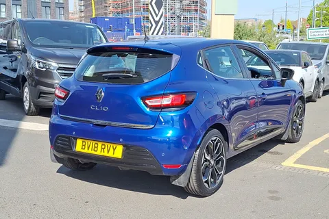 BV18RVY Renault Clio 0.9 TCE 90 Signature Nav 5dr Thumbnail #23