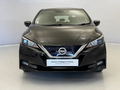 BK22LXP Nissan LEAF 110kW Acenta 40kWh 5dr Auto [6.6kw Charger] Thumbnail #4