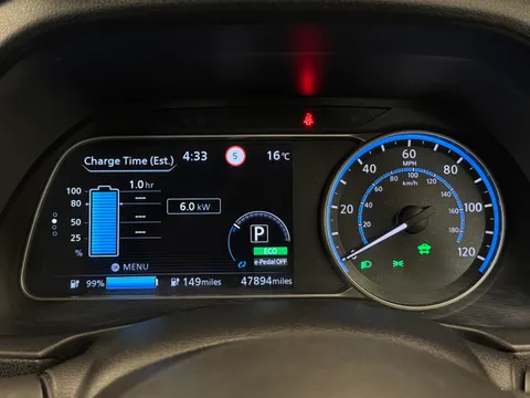 BK22LXP Nissan LEAF 110kW Acenta 40kWh 5dr Auto [6.6kw Charger] Thumbnail #27