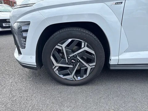 DU25WXF Hyundai Kona 1.6T 138 N Line S 5dr DCT Thumbnail #14