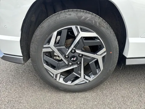 DU25WXF Hyundai Kona 1.6T 138 N Line S 5dr DCT Thumbnail #16