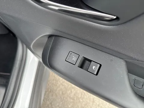 DU25WXF Hyundai Kona 1.6T 138 N Line S 5dr DCT Thumbnail #19