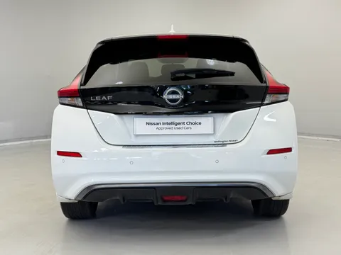 8 of 35 for Nissan LEAF 110kW Shiro 39kWh 5dr Auto