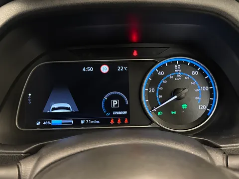 29 of 35 for Nissan LEAF 110kW Shiro 39kWh 5dr Auto