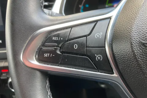 BT71DSU Renault Captur 1.6 E-TECH Hybrid 145 S Edition 5dr Auto Thumbnail #14