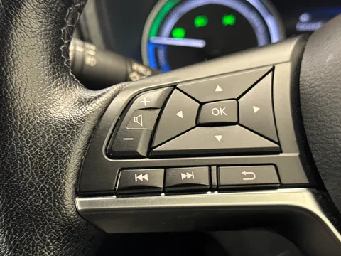 DY73GWL Nissan Juke 1.6 Hybrid Tekna 5dr Auto Thumbnail #19