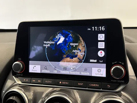 DY73GWL Nissan Juke 1.6 Hybrid Tekna 5dr Auto Thumbnail #22