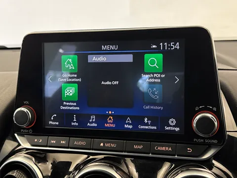 DS22LCG Nissan Juke 1.6 Hybrid Premiere Edition 5dr Auto Thumbnail #20