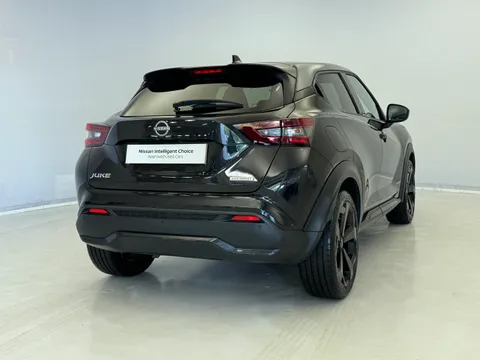 DS22LCG Nissan Juke 1.6 Hybrid Premiere Edition 5dr Auto Thumbnail #8