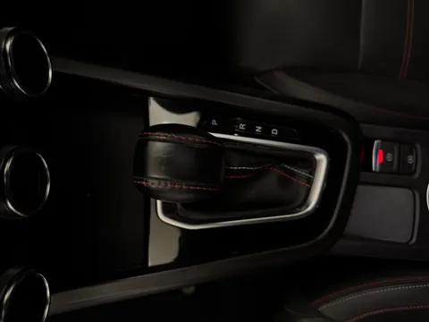BV72USW Renault ARKANA 1.3 Mild hybrid 140 R.S. Line 5dr EDC Thumbnail #14