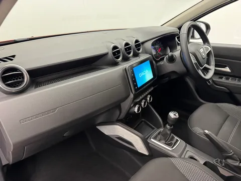 DY22DHE Dacia Duster 1.0 TCe 90 Prestige 5dr Thumbnail #12