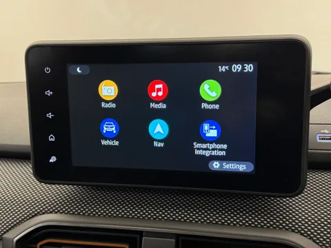 DL22LZU Dacia Sandero Stepway 1.0 TCe Prestige 5dr Thumbnail #13