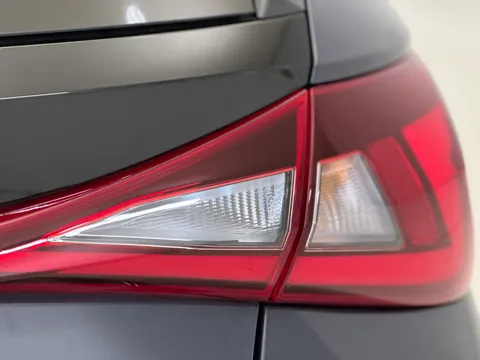 DS26LCM Hyundai i20 1.0T GDi 90 Tech Line 5dr Thumbnail #32
