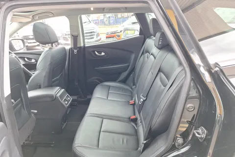 9 of 40 for Renault Kadjar 1.3 TCE GT Line 5dr
