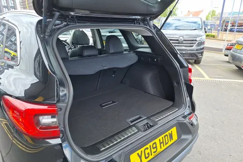 18 of 40 for Renault Kadjar 1.3 TCE GT Line 5dr