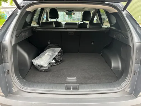 EF25CYT Hyundai Tucson 1.6T Plug-in Hybrid Ultimate 5dr Auto Thumbnail #15
