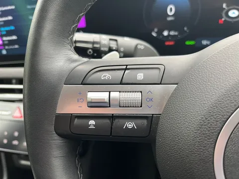 EF25CYT Hyundai Tucson 1.6T Plug-in Hybrid Ultimate 5dr Auto Thumbnail #19