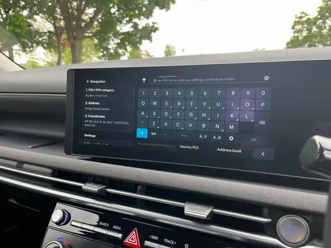EF25CYT Hyundai Tucson 1.6T Plug-in Hybrid Ultimate 5dr Auto Thumbnail #26