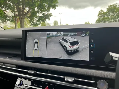 EF25CYT Hyundai Tucson 1.6T Plug-in Hybrid Ultimate 5dr Auto Thumbnail #29