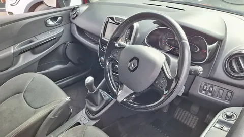 9 of 21 for Renault Clio 1.5 dCi 90 Dynamique Nav 5dr