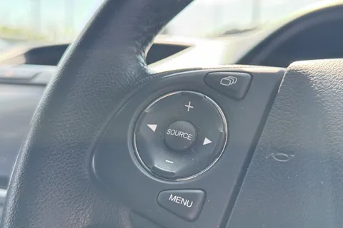 L999JSJ Honda CR-V 1.6 i-DTEC 160 EX 5dr Thumbnail #17