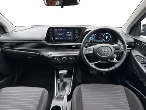 EF71AWH Hyundai i20 1.0T GDi 48V MHD SE Connect 5dr DCT Thumbnail #11