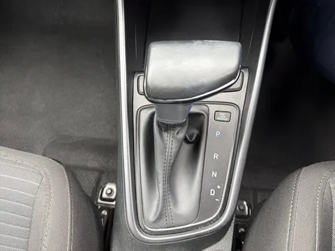 EF71AWH Hyundai i20 1.0T GDi 48V MHD SE Connect 5dr DCT Thumbnail #13