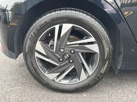 EF71AWH Hyundai i20 1.0T GDi 48V MHD SE Connect 5dr DCT Thumbnail #15