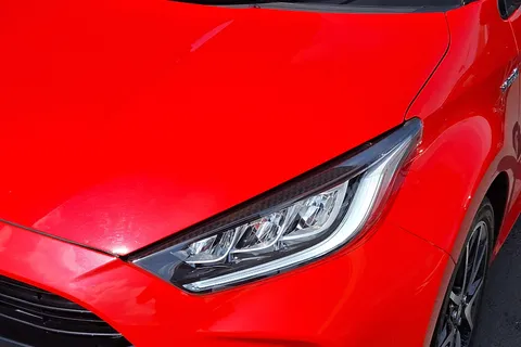 KC21HBZ Toyota Yaris 1.5 Hybrid Launch Edition 5dr CVT Thumbnail #34