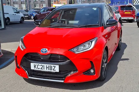 KC21HBZ Toyota Yaris 1.5 Hybrid Launch Edition 5dr CVT Thumbnail #35
